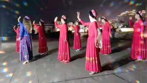 新疆舞视频,丝路风情舞动千年
